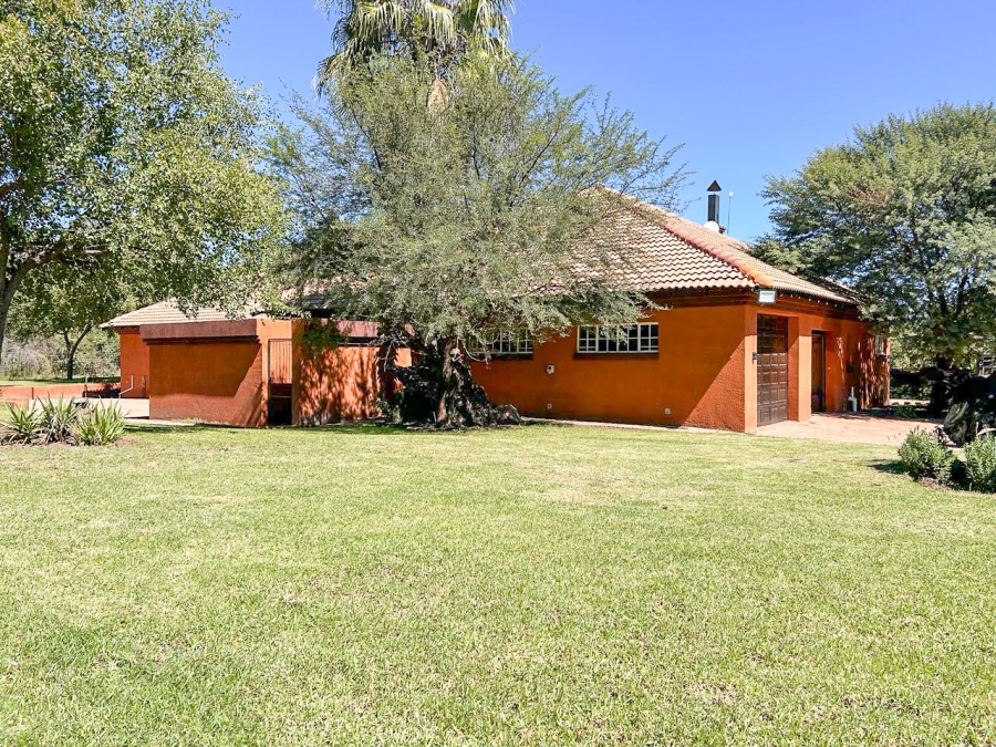 4 Bedroom Property for Sale in Potchefstroom Rural North West